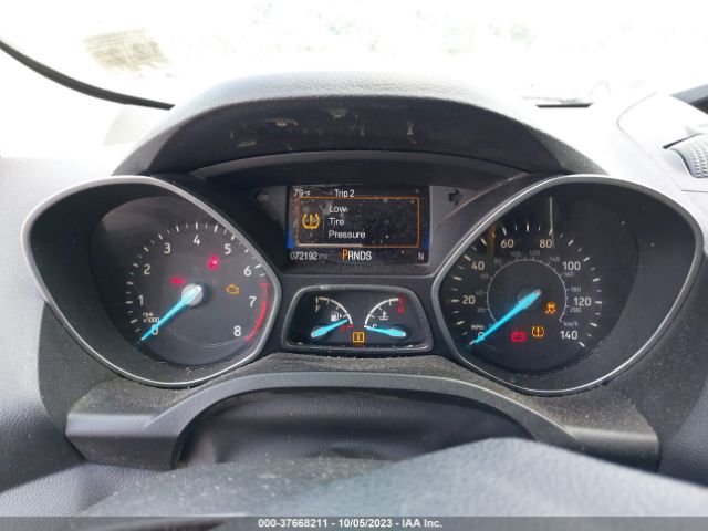 1FMCU0F79HUF00440 Ford ESCAPE S
