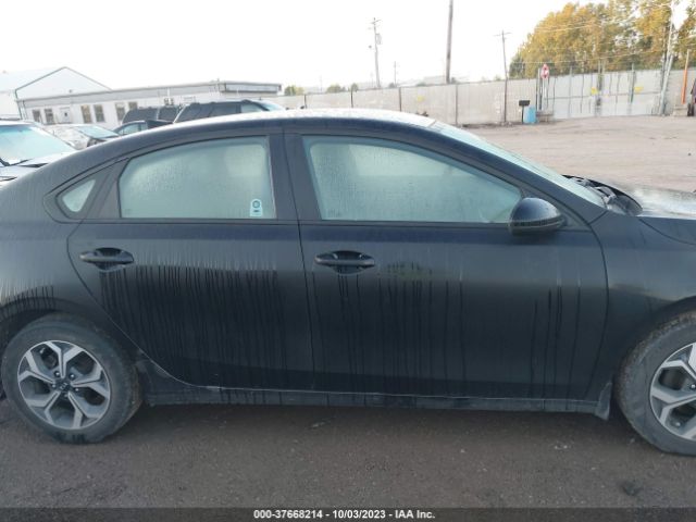 3KPF24AD0ME336144 KIA Forte Lxs