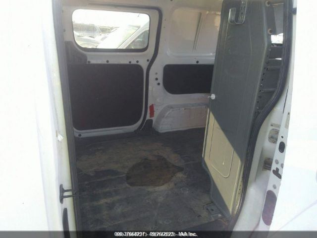 3N6CM0KN1FK724045 Nissan Nv200 S