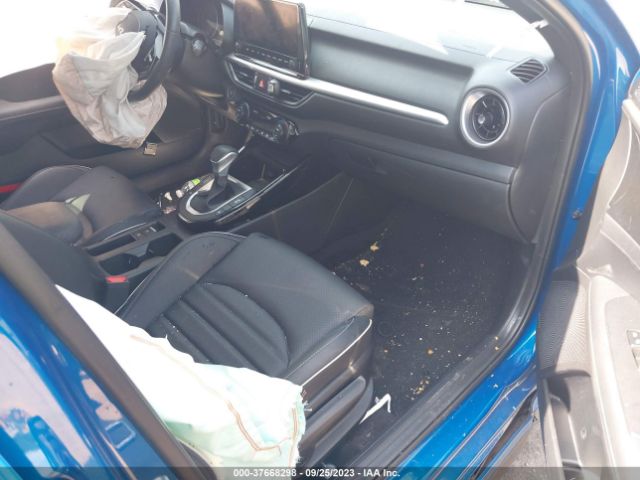 3KPF54AD2NE448758 KIA Forte Gt-line