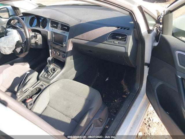 3VW217AUXHM067906 Volkswagen GOLF S