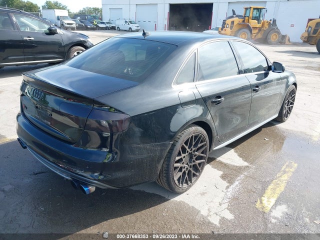 WAUDGAFL8EA004056 Audi S4 Premium Plus