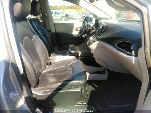 Chrysler Pacifica Touring L 2018 2C4RC1BG5JR110645 Image 5