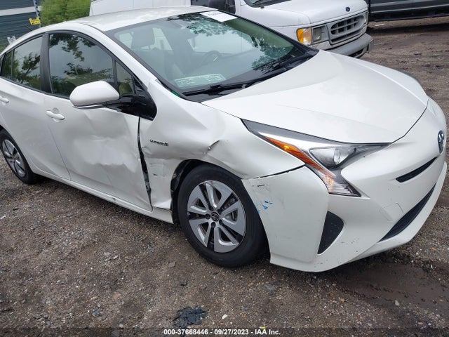 Toyota Prius Four 2016 JTDKARFU9G3511820 Image 6