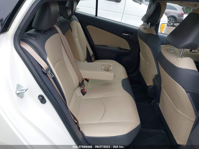 Toyota Prius Four 2016 JTDKARFU9G3511820 Image 8