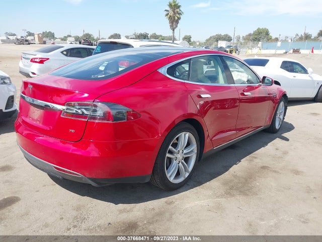 5YJSA1E13GF132386 Tesla Model S 70 Kwh