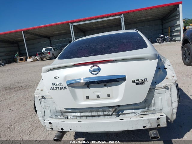 2011 NISSAN ALTIMA 3.5 SR VIN: 1N4BL2AP7BN466009