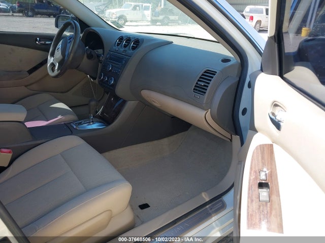 2011 NISSAN ALTIMA 3.5 SR VIN: 1N4BL2AP7BN466009