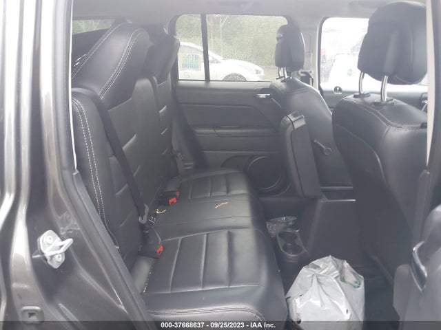 1C4NJPFAXGD699166 Jeep Patriot High Altitude Edition