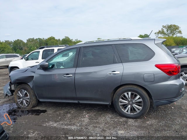 2017 NISSAN PATHFINDER SV VIN: 5N1DR2MM6HC909589