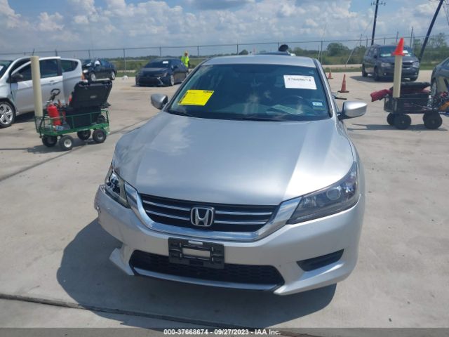 1HGCR2F35EA268822 Honda ACCORD LX