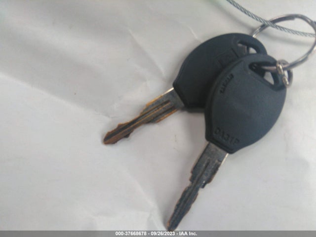 1999 NISSAN SENTRA XE/GXE VIN: 3N1AB41DXXL094136