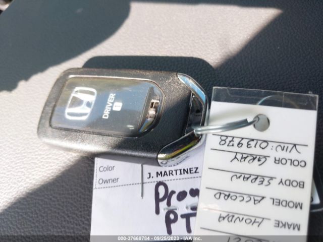 1HGCV2F92MA013978 Honda Accord Sedan Touring