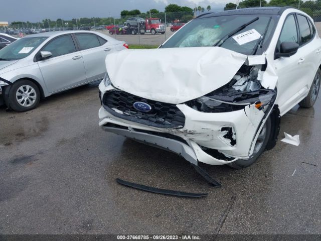 1FMCU0MN9PUA61465 Ford Escape St-line