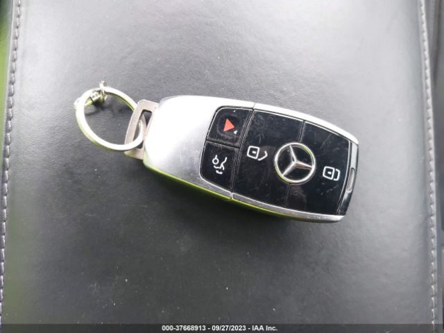 WDDUG8DB2KA443079 Mercedes-Benz S-class S 560