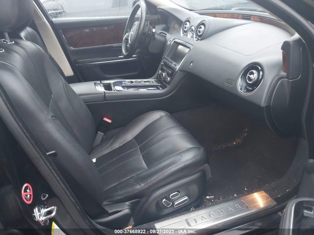 2012 JAGUAR XJ SAJXA1CB1CLV39343 Photo 4