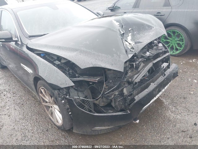 2012 JAGUAR XJ SAJXA1CB1CLV39343 Photo 5