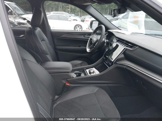 2023 JEEP GRAND CHEROKEE L ALTITUDE VIN: 1C4RJKAG5P8894889