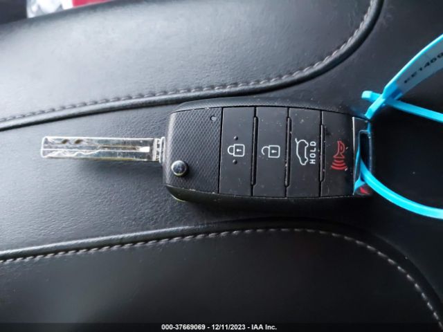 KNDJN2A27J7523798 KIA Soul