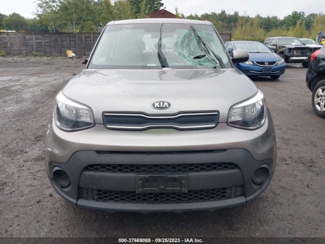 KNDJN2A27J7523798 KIA Soul