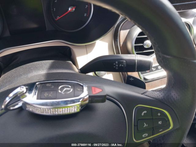 55SWF4JB9JU281829 Mercedes-Benz C-class C 300