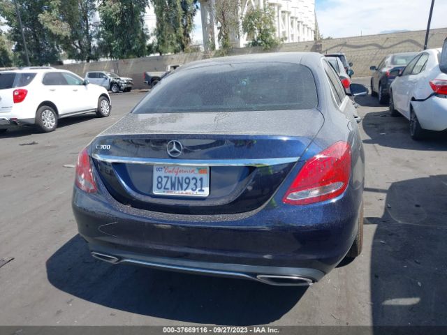 55SWF4JB9JU281829 Mercedes-Benz C-class C 300