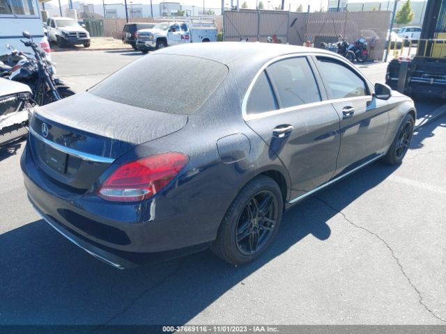 55SWF4JB9JU281829 Mercedes-Benz C-class C 300