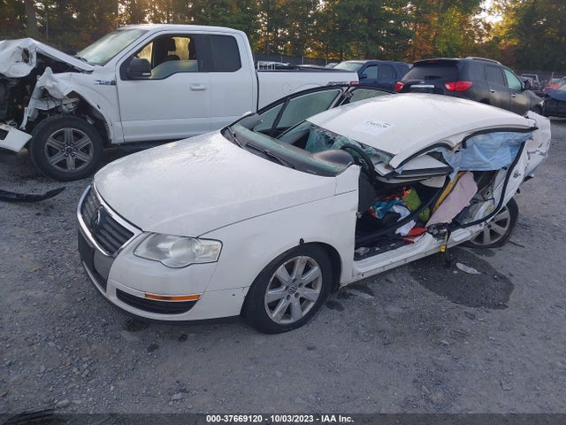 2007 VOLKSWAGEN PASSAT SEDAN VIN: WVWJK73C07P075120