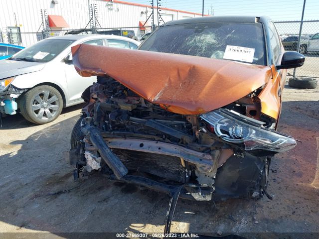 SALCR2RX5JH744915 Land Rover Discovery Sport Hse