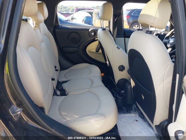 2016 MINI COOPER COUNTRYMAN WMWZC5C58GWU04221 Photo 7