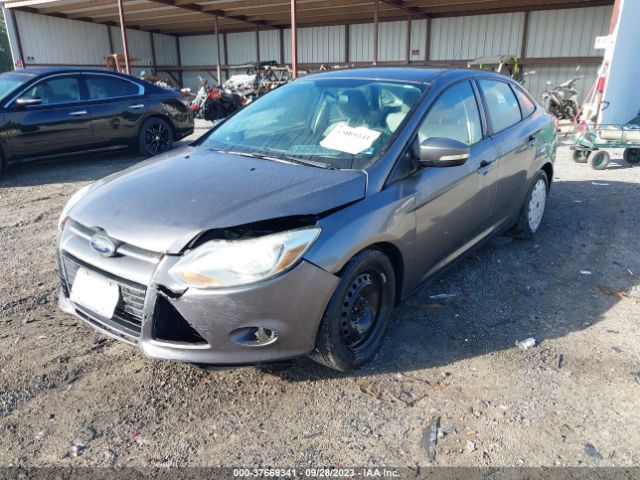 1FADP3F25EL351571 Ford FOCUS SE