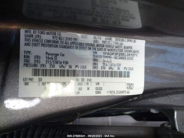 1FADP3F25EL351571 Ford FOCUS SE