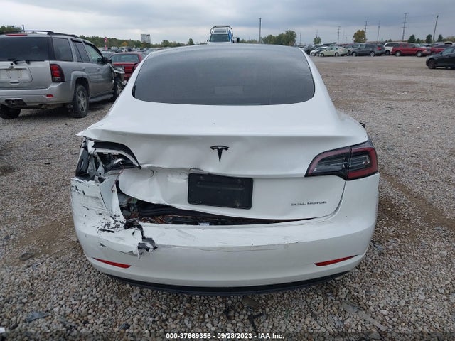 2021 Tesla 3, VIN: 5YJ3E1EB5MF053007