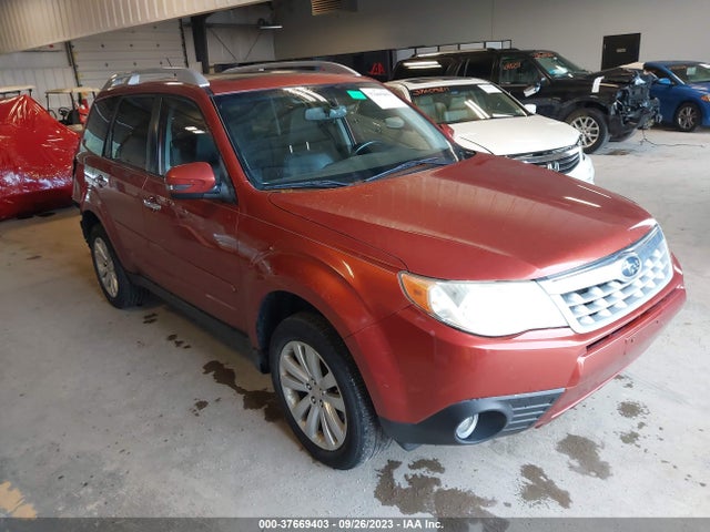 2011 SUBARU FORESTER 2.5X TOURING VIN: JF2SHBGC3BH703644