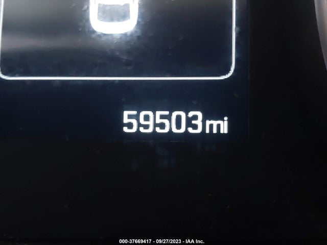 2018 HYUNDAI ELANTRA SEL VIN: KMHD84LFXJU608230