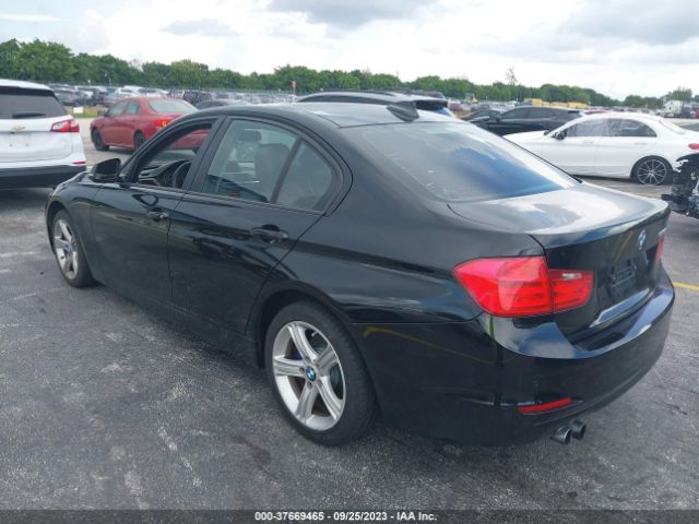 WBA3C1C57FP853560 BMW 3 Series 328i