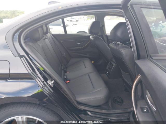WBA3C1C57FP853560 BMW 3 Series 328i