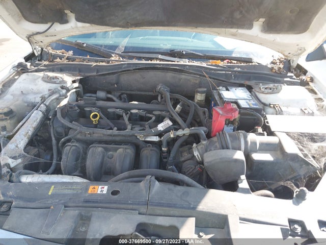 2011 FORD FUSION SE VIN: 3FAHP0HA2BR234760