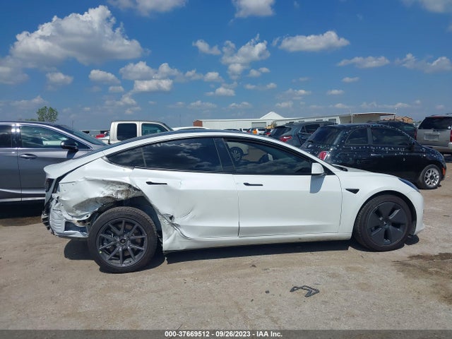 Tesla Model 3 Long Range 2021 5YJ3E1EB1MF852993 Image 12