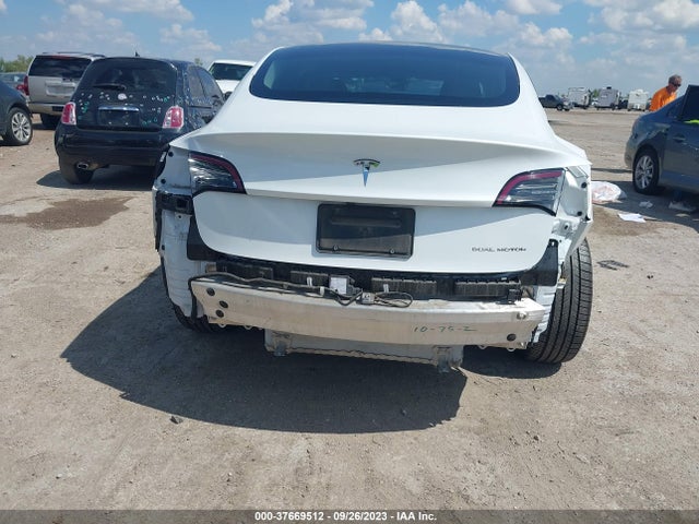 Tesla Model 3 Long Range 2021 5YJ3E1EB1MF852993 Image 15