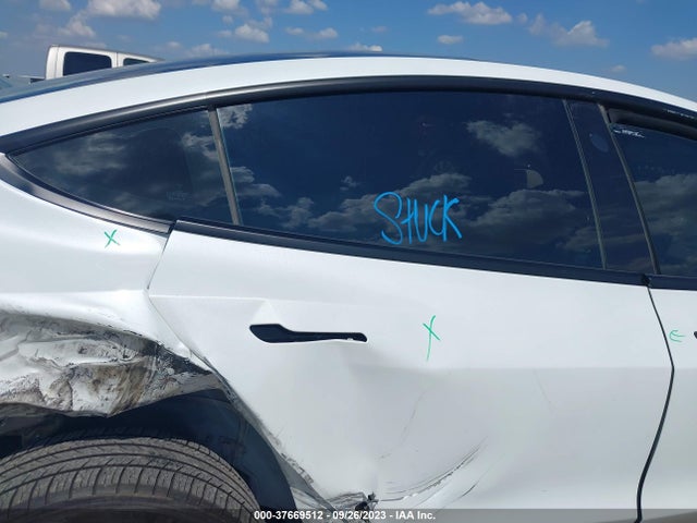 Tesla Model 3 Long Range 2021 5YJ3E1EB1MF852993 Image 8