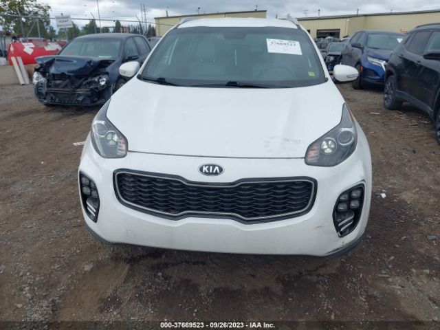 KNDPNCAC7J7411429 KIA Sportage Ex
