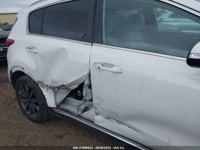 KNDPNCAC7J7411429 KIA Sportage Ex
