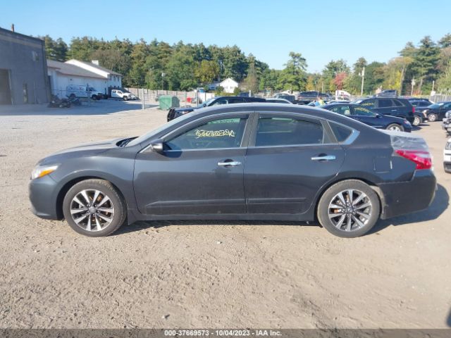 1N4AL3AP5HC167639 Nissan Altima 2.5 Sv
