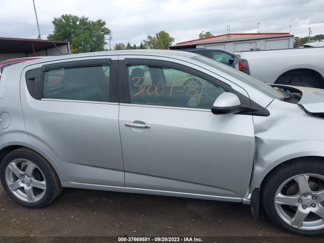 Chevrolet SONIC LTZ 2015 1G1JE6SB8F4116337 Image 14