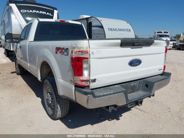 1FT7X2B67HEE30422 Ford Super Duty F-250 Srw Xlt/lariat/xl