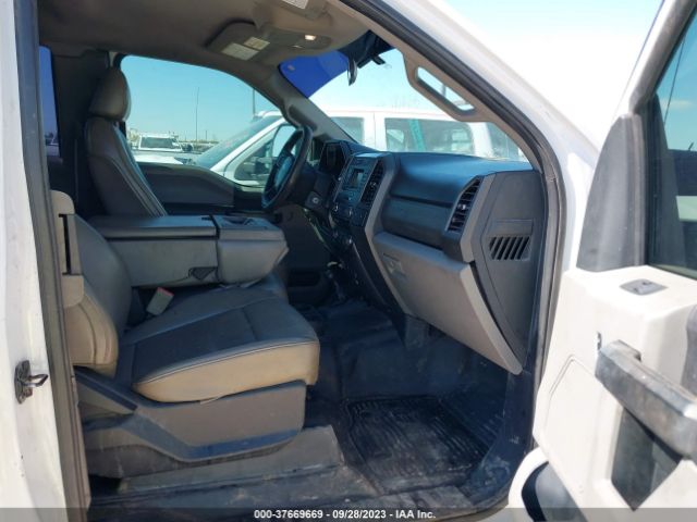 1FT7X2B67HEE30422 Ford Super Duty F-250 Srw Xlt/lariat/xl