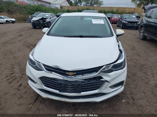 Chevrolet Cruze Premier 2018 1G1BF5SMXJ7192081 Image 11