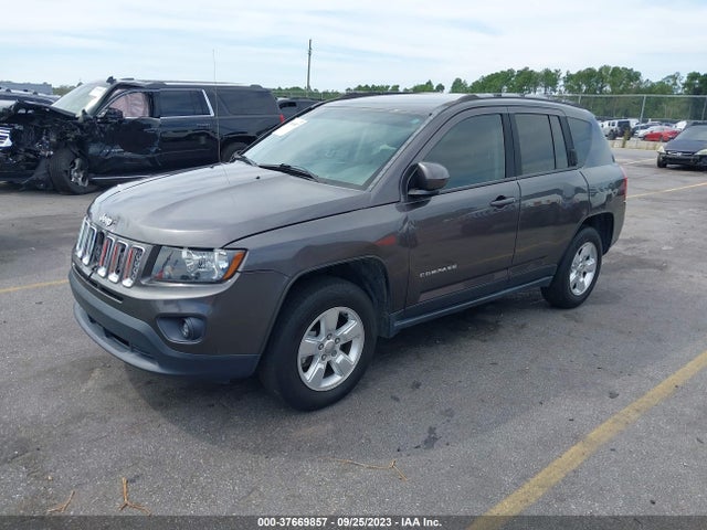 1C4NJCEA1FD402116 Jeep Compass Latitude