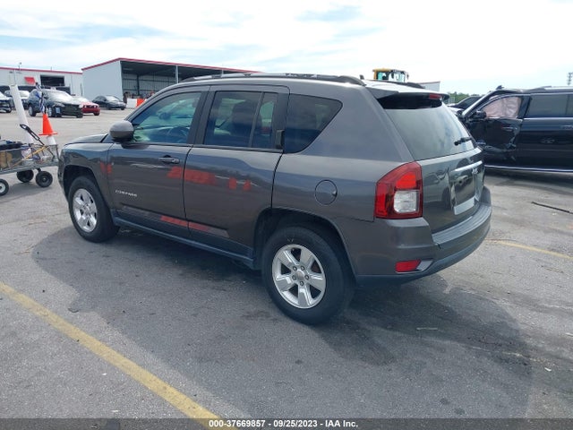 1C4NJCEA1FD402116 Jeep Compass Latitude